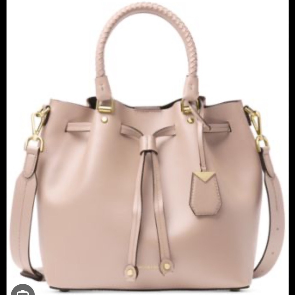 Michael Kors Blakely bucket bag blush pink smooth leather